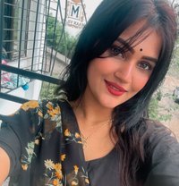 Sonam - puta in Candolim, Goa
