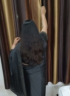 Sonam - escort in New Delhi Photo 6 of 23