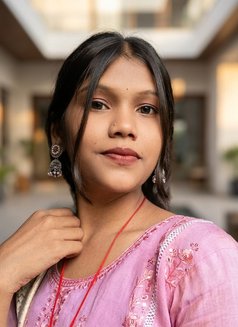 Sonam - escort in Pune Photo 1 of 1