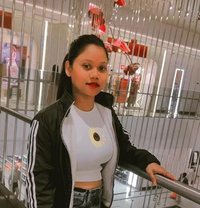 Sonam Cam session and real meet - escort in Hyderabad