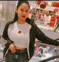 Sonam Cam session and real meet - escort in Hyderabad