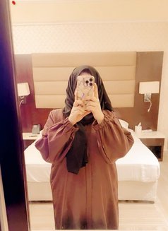 Sonam, Indian, Independent - escort in Dubai Photo 7 of 11