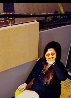 Sonam Indian milf (back in dubai) - escort in Dubai Photo 11 of 13