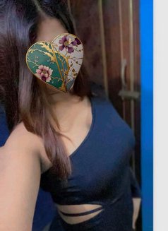 Sonam Kapoor - escort in Kolkata Photo 3 of 4