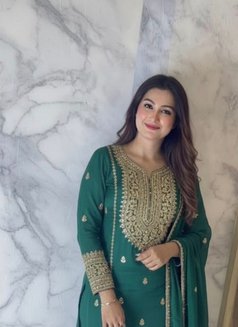 Sonam Kaur - escort in Dubai Photo 3 of 6