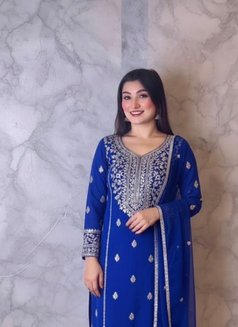 Sonam Kaur - escort in Dubai Photo 4 of 6