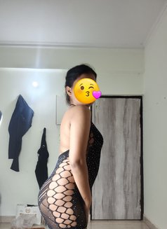 Sonam Nude Video Call Sex Chat - adult performer in Bangalore Photo 6 of 7