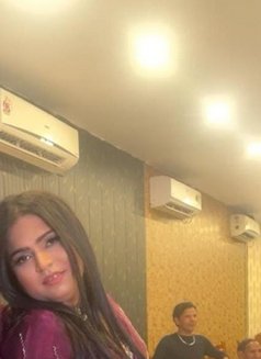 Sonam Singh Real and Online Service - Transsexual escort in New Delhi Photo 2 of 3