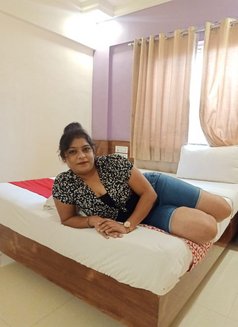 Sonam Vip Cam Fm S - escort in Indore Photo 1 of 4