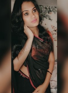 South Indian girl Soni - Cam | Real meet - escort in Bangalore Photo 9 of 9
