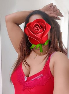 Soni for real meet and cam session - escort in Mumbai Photo 5 of 7