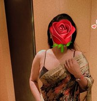 Soni for real meet and cam session - escort in Mumbai