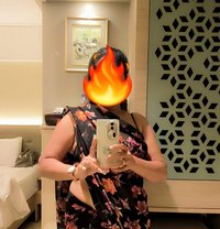 Soni for real meet and cam session - escort in Mumbai