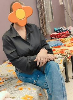 Soni Full Trusteble & Erotic Genuine Esc - escort in Pune Photo 2 of 2