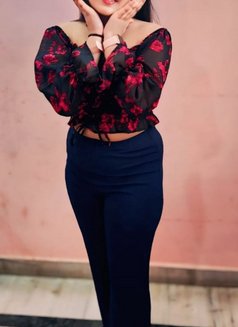Soni - escort in Gurgaon Photo 4 of 5