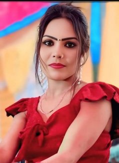 Soni - escort in Hyderabad Photo 1 of 1