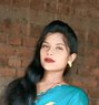 Soni - escort in Hyderabad Photo 1 of 1