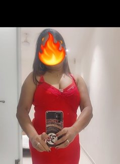 Soni for real meet and cam session - escort in Mumbai Photo 1 of 5