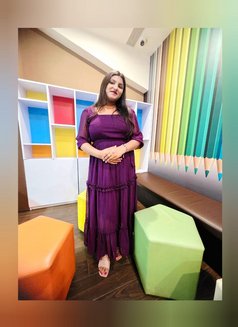 Soni Mumbai hotel sarvice and cam show - escort in Mumbai Photo 2 of 3