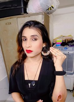 Soni Patil - Transsexual adult performer in Surat Photo 2 of 4