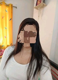 Independent meet gf experience ,webam - escort in Kochi Photo 2 of 3