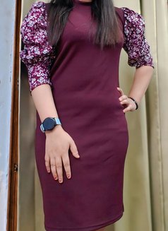 Soni Sharma - escort in New Delhi Photo 7 of 10