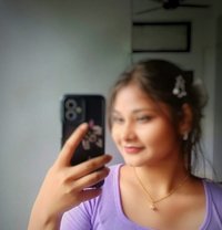Nishu Singh - escort in Hyderabad Photo 2 of 3