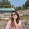 𝐒𝐨𝐧𝐢𝐲𝐚 𝐌𝐞𝐞𝐭𝐮𝐩 - escort in Mumbai Photo 3 of 6