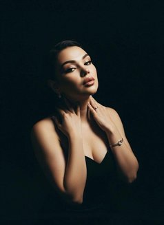 SONIA ❼❺０１❻１❻❾７❸ ESCORT GOA - puta in Candolim, Goa Photo 2 of 8