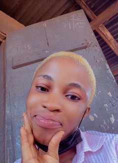 Sonia - puta in Alexandria Photo 2 of 3