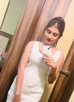 Sonia Escorts Agency Book Only Cash - puta in Hyderabad Photo 1 of 3