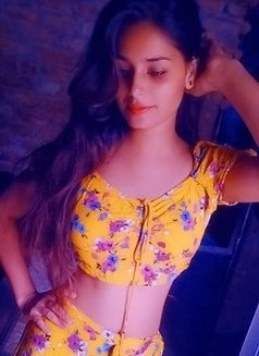 Sonia Escorts Agency Book Only Cash - puta in Hyderabad Photo 2 of 3