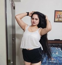 Sonia Independent girl - puta in New Delhi Photo 10 of 10