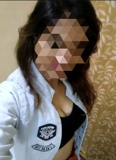 Sonia Independent Girl ★Real Meet Cam - escort in Mumbai Photo 2 of 4