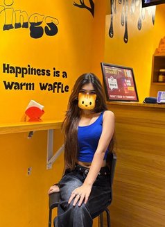 Sonia Independent real meet, Cam - escort in New Delhi Photo 5 of 5