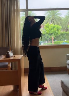 Sonia - escort in Candolim, Goa Photo 4 of 8