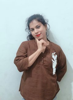 Sonia cash payment by hand - escort in Gurgaon Photo 3 of 19