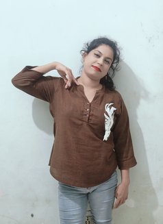 Sonia cash payment by hand - escort in Gurgaon Photo 13 of 19