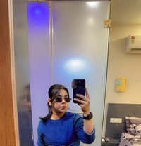 Sonia cash payment by hand - escort in Kochi Photo 16 of 19