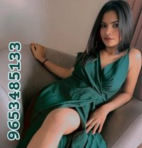 Sonia 𝗢𝘂𝘁𝗰𝗮𝗹𝗹𝘀 𝗛𝗼𝘁𝗲𝗹 - escort in Mumbai