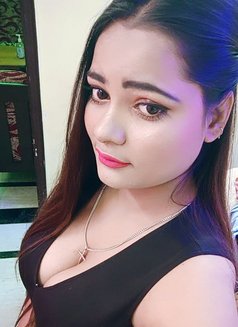 Sonia Independent girl - puta in New Delhi Photo 2 of 5