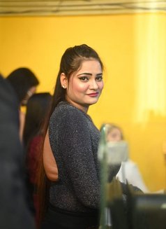 Sonia Independent girl - puta in New Delhi Photo 5 of 5