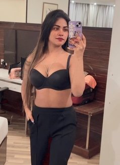 Sonia - escort in Pune Photo 13 of 13