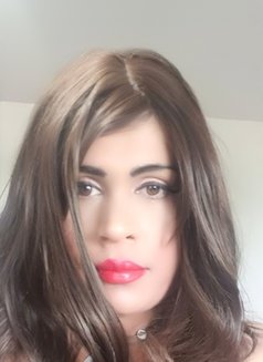 Sonia - Transsexual escort in Pune Photo 1 of 5