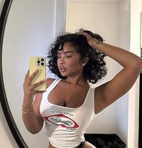 Sonia, Just Landed in the City 🇿🇦 - puta in Kathmandu Photo 1 of 3