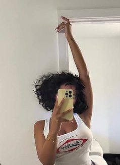 Sonia, Just Landed in the City 🇿🇦 - puta in Kathmandu Photo 3 of 3