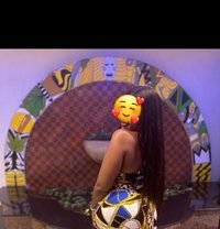 Sonia - puta in Asaba