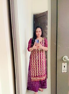 Sonia Patel - escort in Ahmedabad Photo 2 of 4