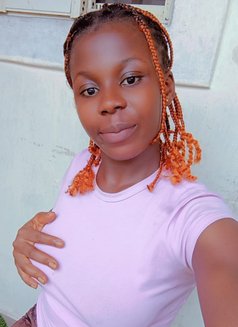 Sonia Perry - puta in Al Juffair Photo 1 of 5