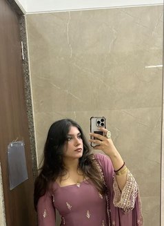 Sonia Real Meet & Com Session - escort in Navi Mumbai Photo 3 of 5